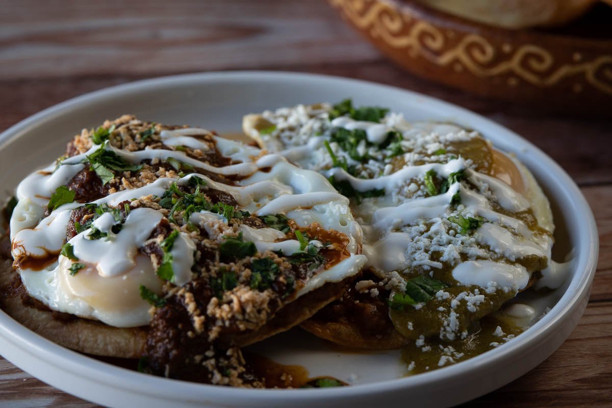 Huevos Rancheros Divorciados - Rancho Gordo